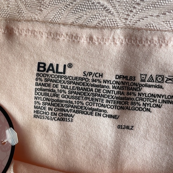 (NEW ) BALI Super Soft Lace Waistband  Bottoms - - Picture 2 of 2